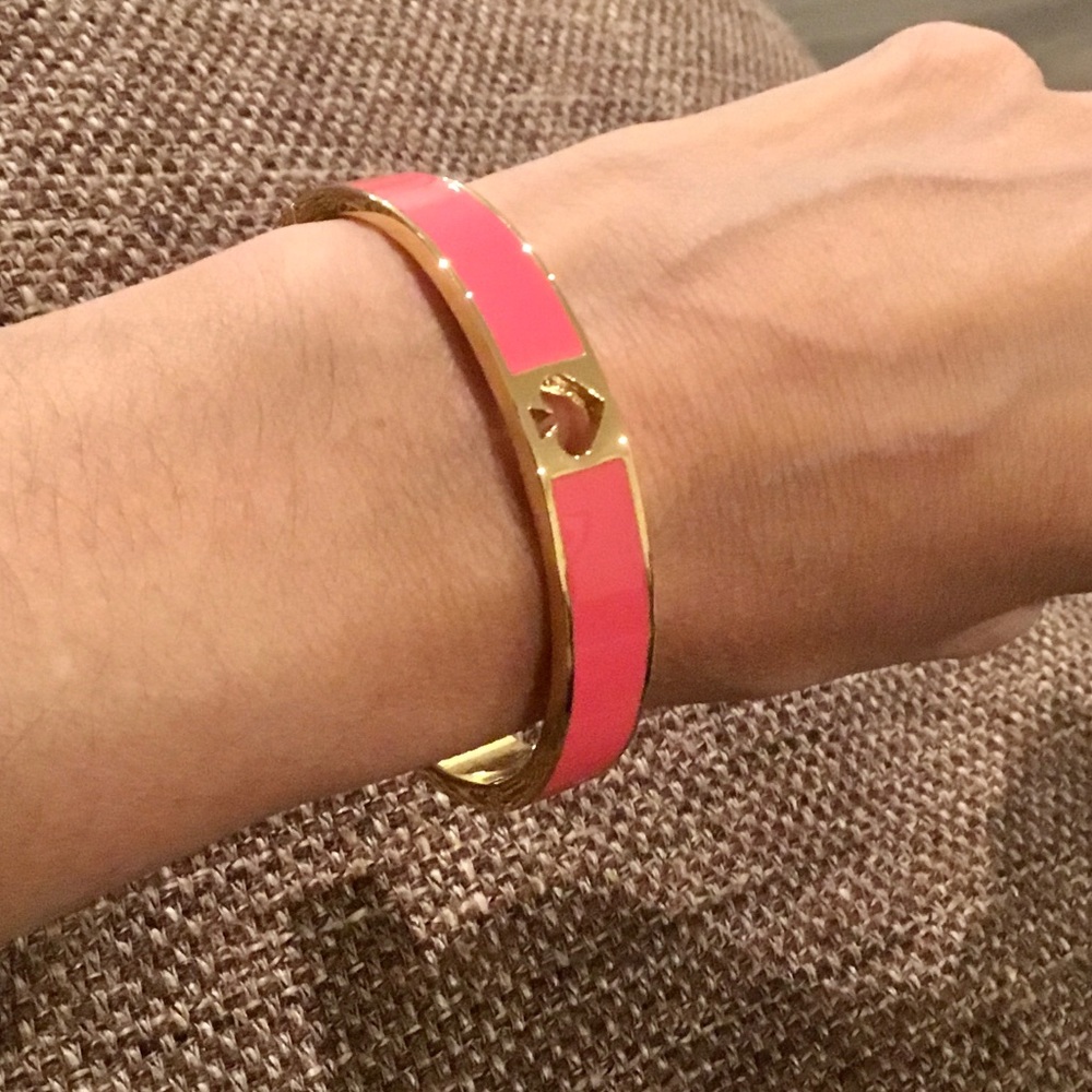 KATE SPADE CORAL HINGE BANGLE BRACELET - Picture 5 of 7